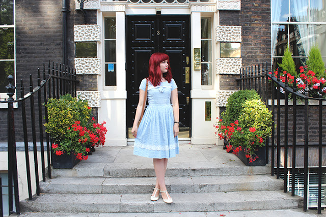 Paige Joanna Vintage Outfit London