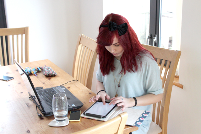 Paige Joanna Unwind in Winter Play Online Games