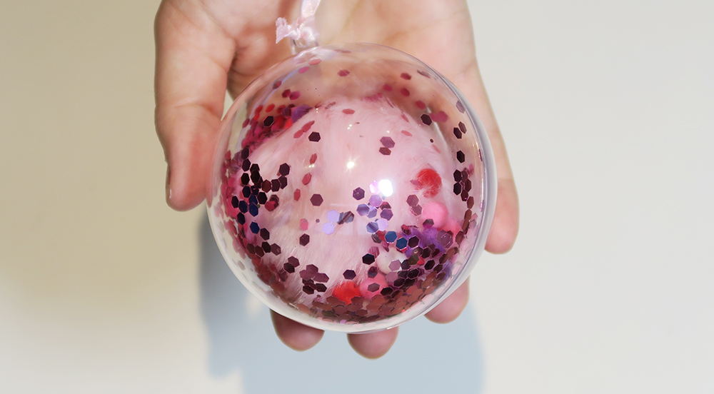 Paige Joanna DIY Christmas Glitter Bauble ideas
