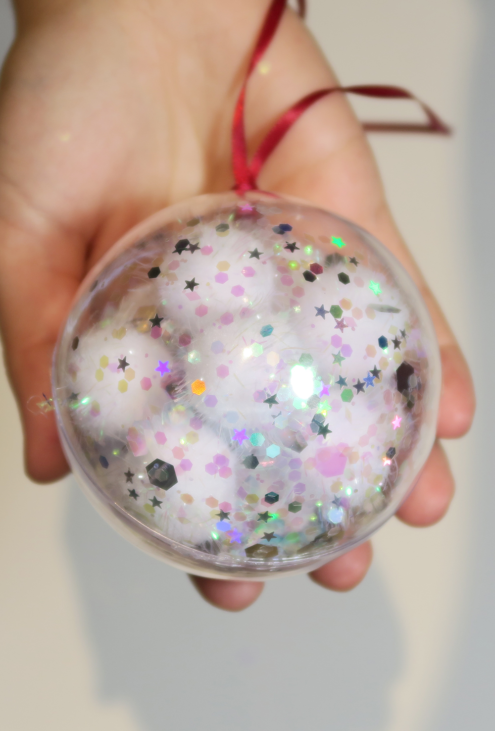 Paige Joanna DIY Christmas Glitter Bauble ideas