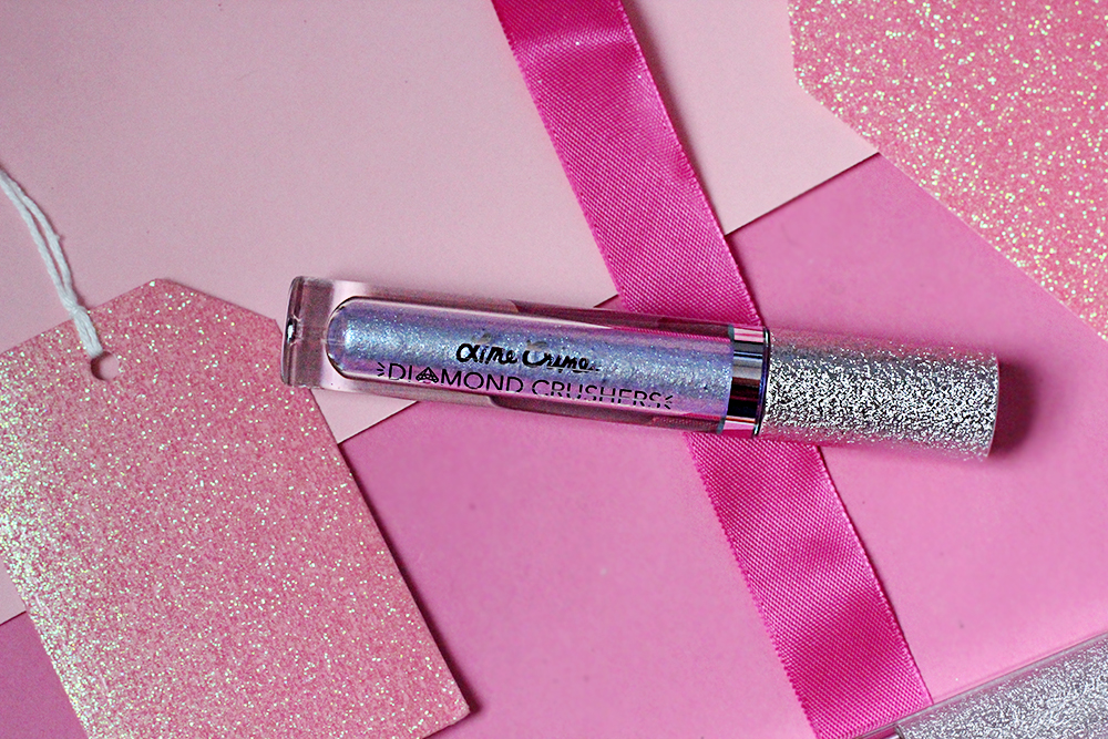 Paige Joanna Gift Guide Wish List Accessories and Beauty Items