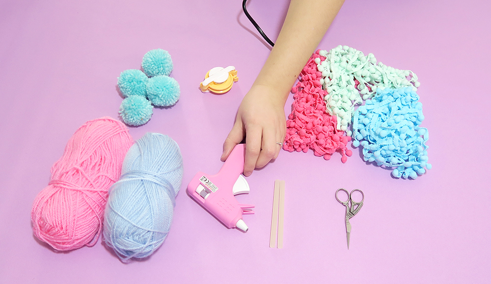 Paige Joanna DIY Pompom Beach Bag