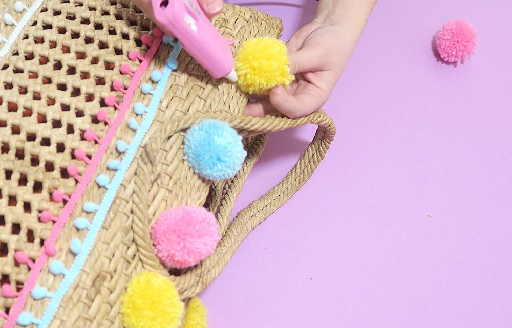 Paige Joanna DIY Pompom Beach Bag